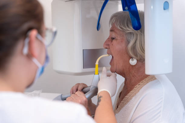 Best Weekend Emergency Dental Services in Detroit Beach, MI